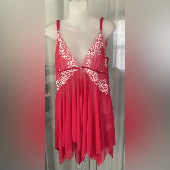 SOFT LACE AND MESH BABY DOLL SET NWOT - Picture 1 of 5